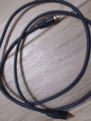 Monster Cable video cable 1.5 meter new