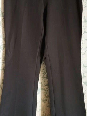 Black elastic pants Please new, size L