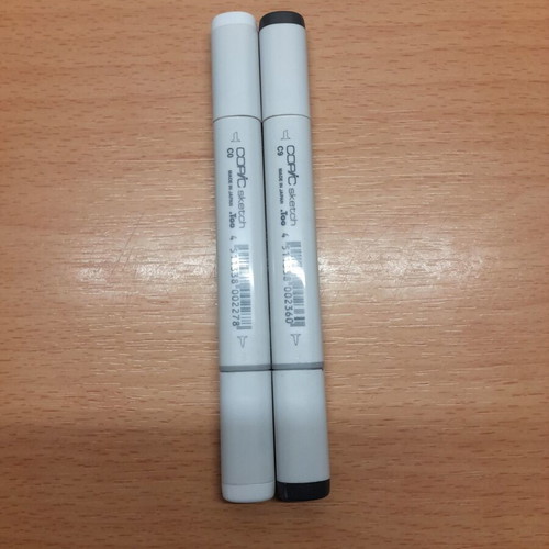 Copic Sketch markers with dual tip, like new, pack of 2