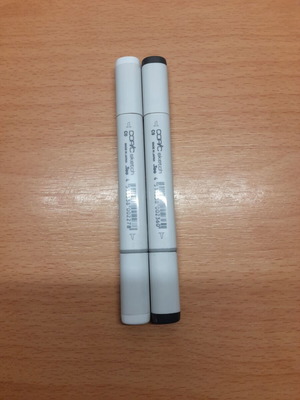 Copic Sketch markers with dual tip, like new, pack of 2