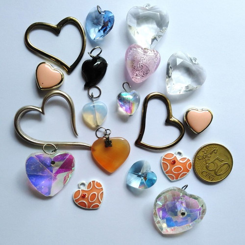 Heart-shaped beads and jewelry components pack used