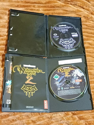 Neverwinter Nights 1 and 2 PC games pack used