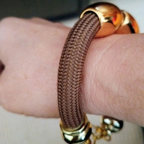 Women's bracelet like new, elegant daily wear