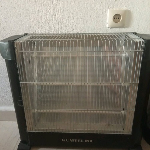 Kumtel heater like new with burnt middle lamp 1800 W