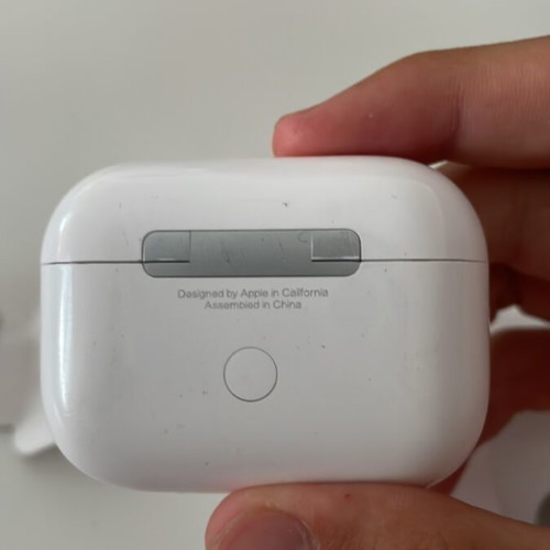 AirPods Pro 2nd Gen like new