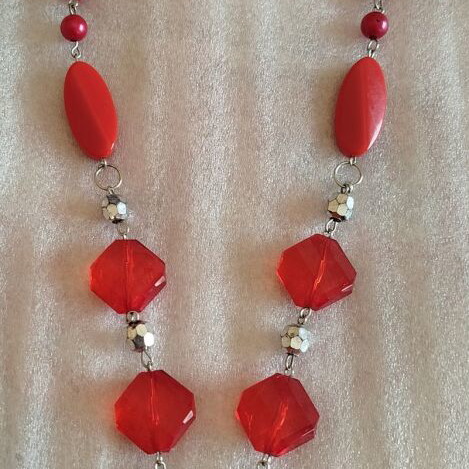 Red long necklace used, lightweight