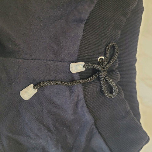 Women's shorts like new, size small, black