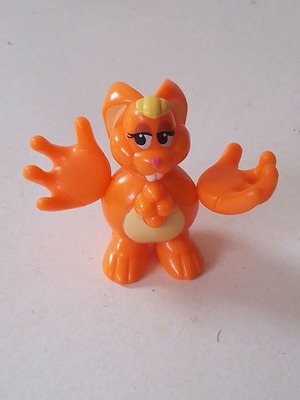 Φιγούρα Kinder κουνέλι μεταχειρισμένη