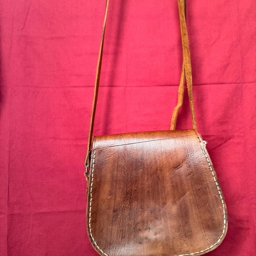 Leather shoulder bag brown like new