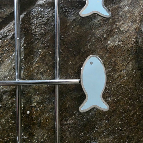 Kitchen roll holder and towel rack set inox with decorative fish like new