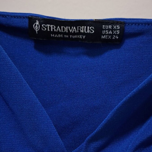 Stradivarius crop top, blue, size XS