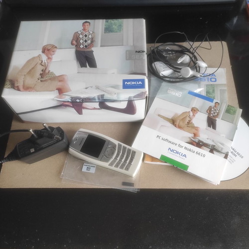 Nokia 6610 collector's phone like new with original accessories