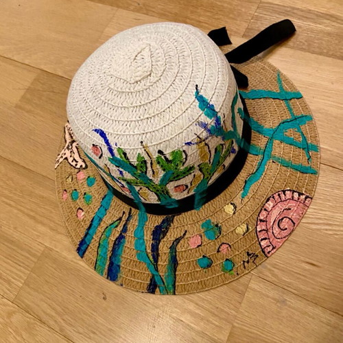 Hat painted with underwater colors new
