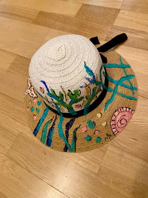 Hat painted with underwater colors new