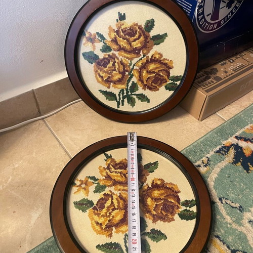 Embroidered frames like new