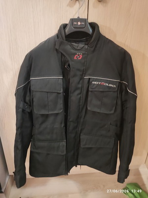 Motocubo Motorcycle Jacket size M used, waterproof with protectors