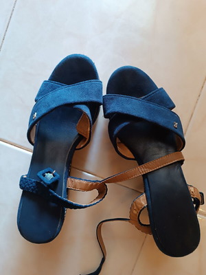 Sandals used, size 40, navy blue, suede material