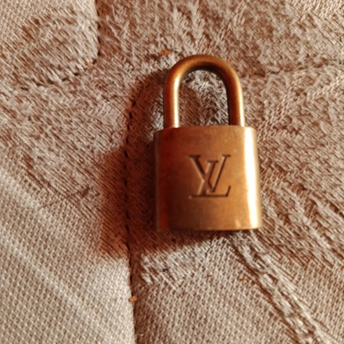 Louis Vuitton authentic padlock without key