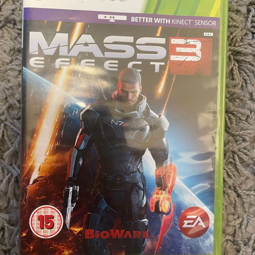 Mass Effect 3 Xbox 360 like new, epic role playing game