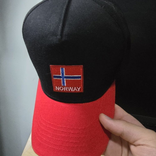 Unisex Jockey Hat Norway new, black and red