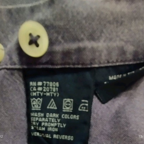 Tommy Hilfiger XLarge shirt like new, blue-purple washed finish