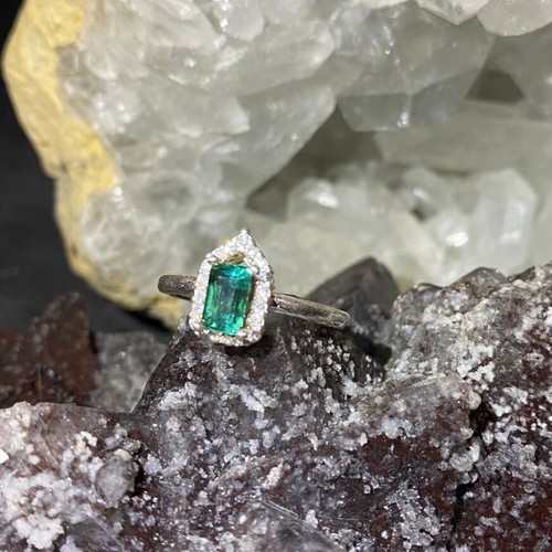 Silver ring with natural indicolite tourmaline and moissanite