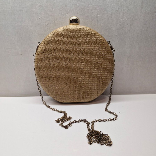 4queens round shoulder bag new, gold color