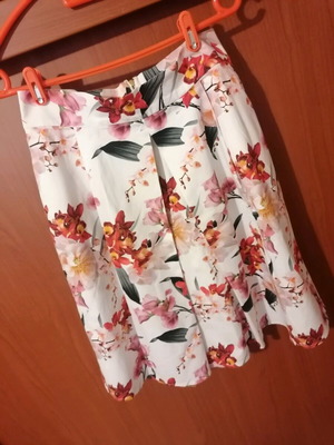 Passager floral skirt with pockets like new, size M 38 10