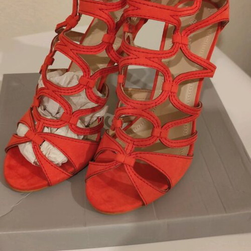 Migato coral sandals like new, size 39