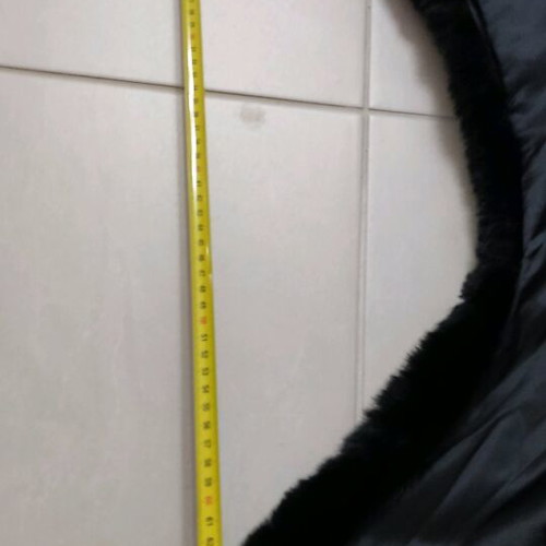 Natural fur collar black like new