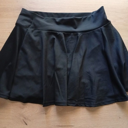 Skort XL black elastic new without tags