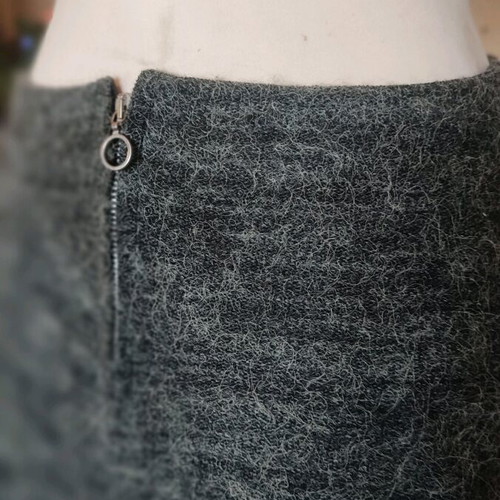 Set of 2 short skirts like new, black and brown, size S