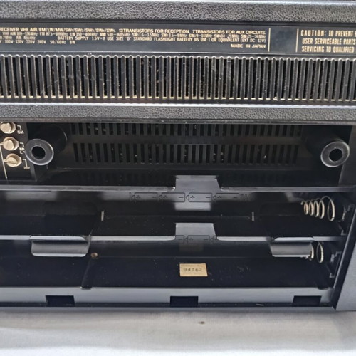 Sony CRF 5090 radio used in very good condition
