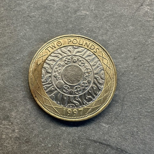 Collectible England 2 Pounds Coin 1997 Technology like new