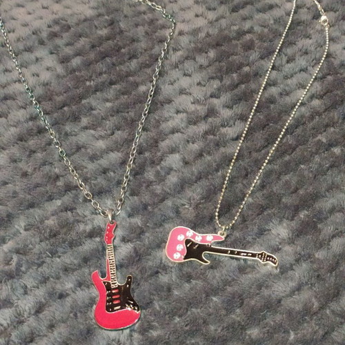 Electric guitar necklace