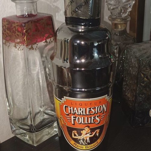 Marie Brizard Charleston Follies vintage liqueur new, 1980s