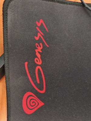 Genesis mousepad XXL like new