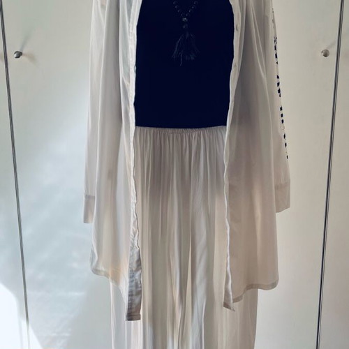 On Line long shirt white like new, size S
