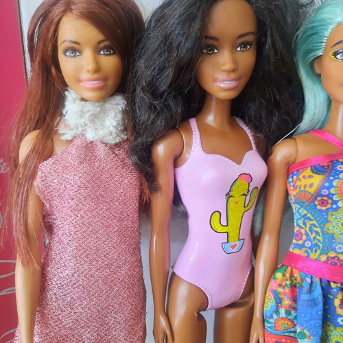 Barbie doll lot of 3, Mattel