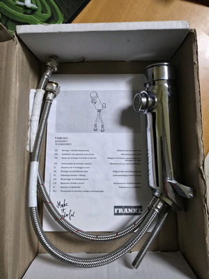 Franke F3SM1001 self-closing faucet new