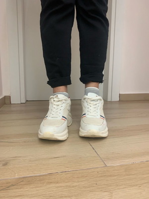 Sneakers Renato Garini σαν καινούργιο, άσπρα, νούμερο 37
