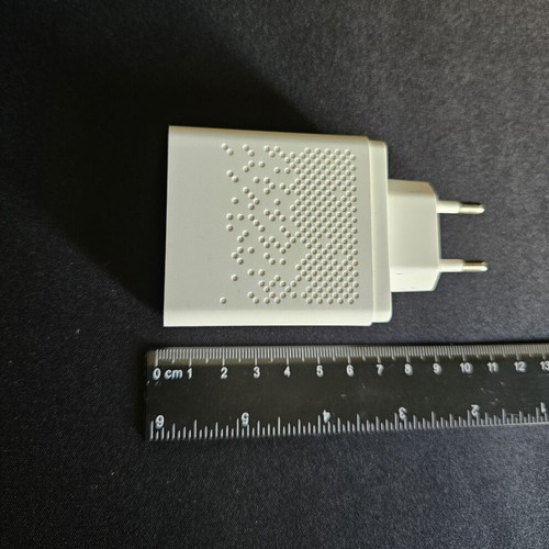 Charger with 5 charging ports