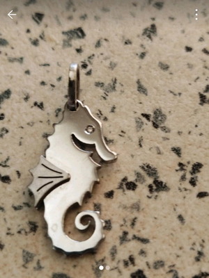 Seahorse pendant unisex stainless steel with zirconia like new
