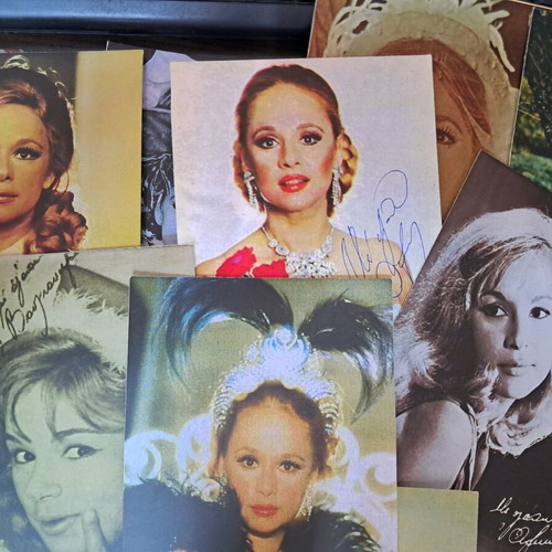 Aliki Autographs Reprint Set of 29 New
