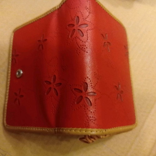 Wallet slightly used, 12x9 cm