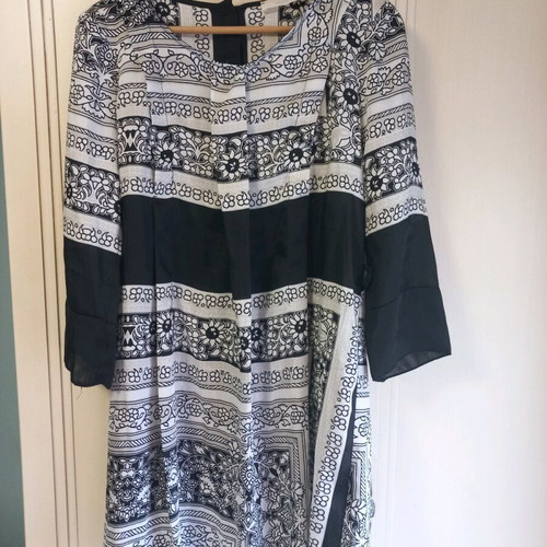 Vicolo dress new, size L/40/12, Italian