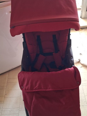 Chicco baby stroller with footmuff, red