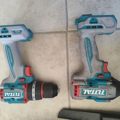 Total tool set used with drill driver, impact wrench and vacuum