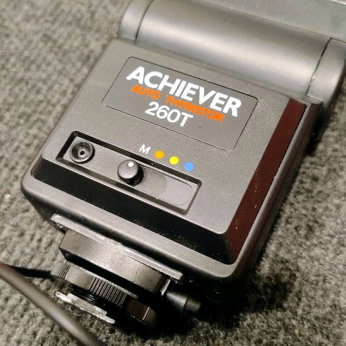 Φλας φωτογραφικής μηχανής Achiever 260T σαν καινούργιο