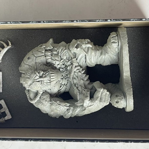 Warzone Dark Legion Bio-Giant miniature used, collectible by Target Games